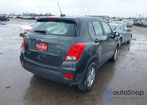 2020 Chevrolet Trax Ls z USA, uszkodzony, nr VIN 3GNCJNSB2LL128342